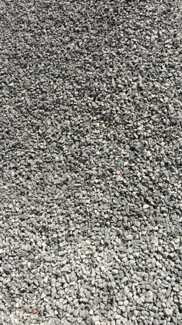 Pile of 20mm crushed stone aggregate in the Gurukrupa Enterprises yard